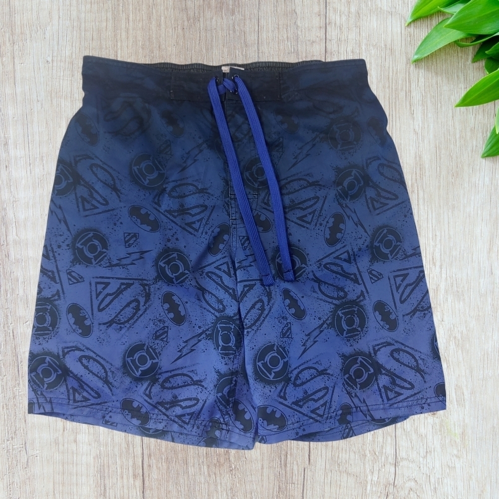 JUSTICE League shorts    484A